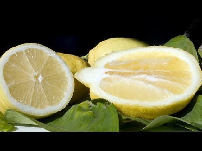 foto Limoni da mangiare